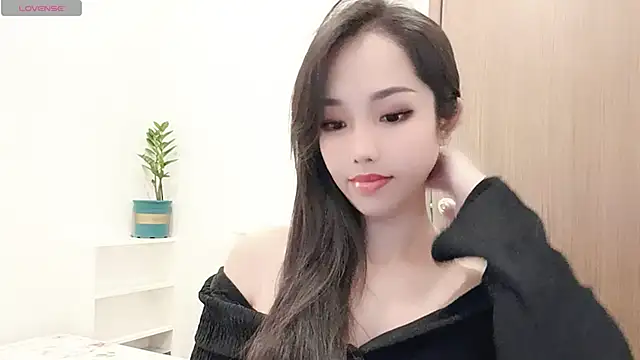 Sugar2k5 online show from 11-27-25, 03:41