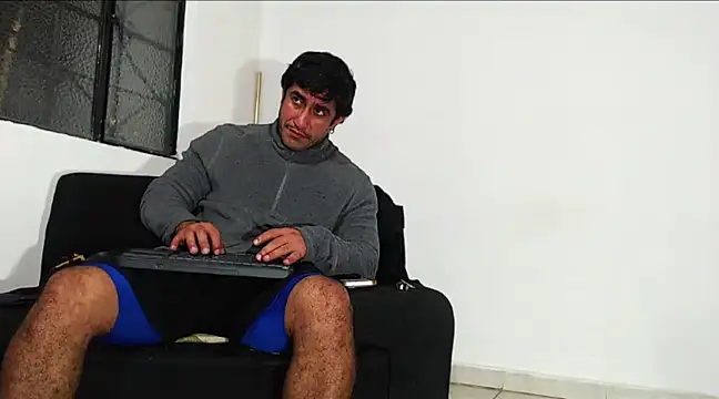 Snapshot of willian_m777 chatting on 12-21-24, 05:03 willian m777 online show from 12-21-24, 05:03