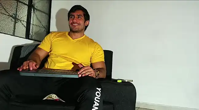 Snapshot of willian_m777 chatting on 12-24-24, 05:05 willian m777 online show from 12-24-24, 05:05