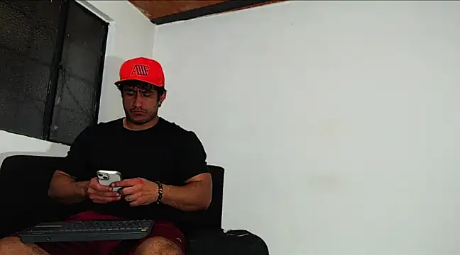 Snapshot of willian_m777 chatting on 01-10-25, 05:05 willian m777 online show from 01-10-25, 05:05