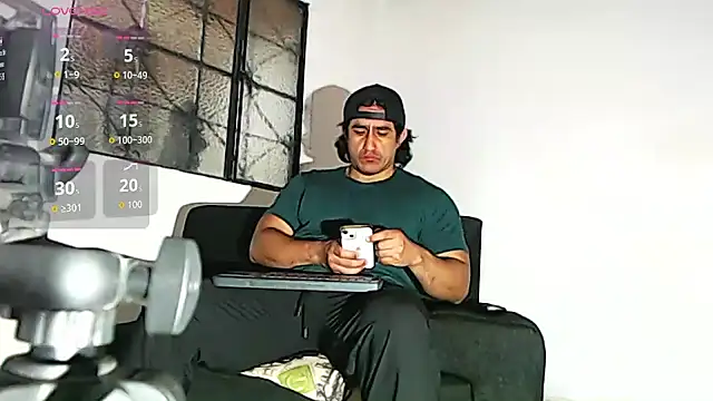 Snapshot of willian_m777 chatting on 09-09-25, 02:55 willian m777 online show from 09-09-25, 02:55
