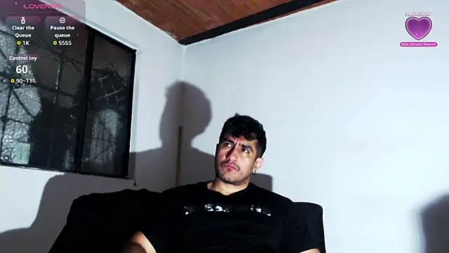 Snapshot of willian_m777 chatting on 06-04-26, 04:51 willian m777 online show from 06-04-26, 04:51