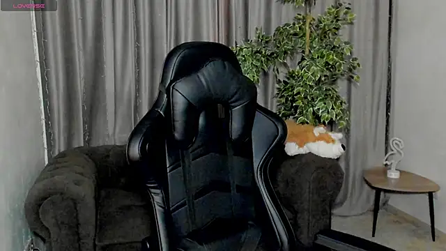 Sinty Noria online show from 02-11-25, 01:10