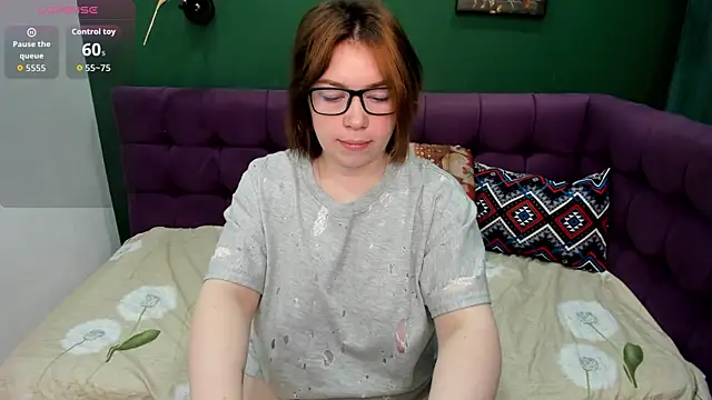 Emily Amorre online show from 07-30-26, 01:15