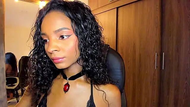 alikahouston4 online show from 10-15-25, 02:44