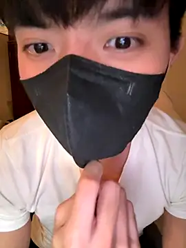 Snapshot of Ner0924_N chatting on 11-30-25, 03:27 Ner0924 N online show from 11-30-25, 03:27