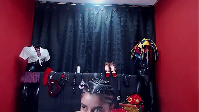 Hannamariana online show from 03-13-25, 01:18