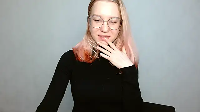 cindi hot online show from 12-26-24, 02:05