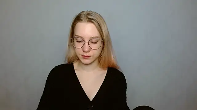 cindi hot online show from 01-17-25, 10:22