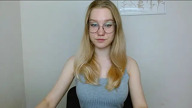 cindi hot online show from 09-23-25, 08:17