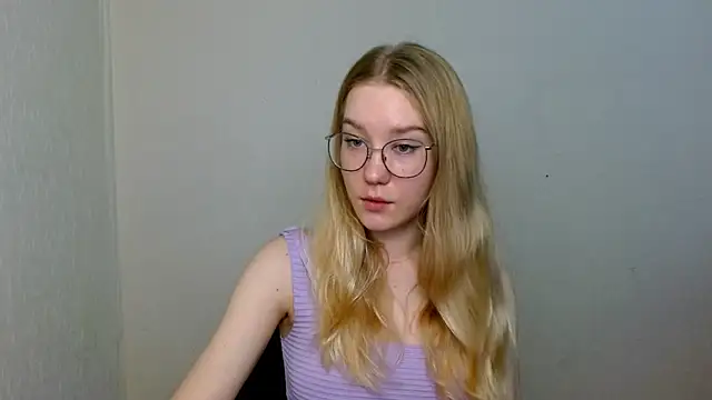 cindi hot online show from 11-25-25, 12:05