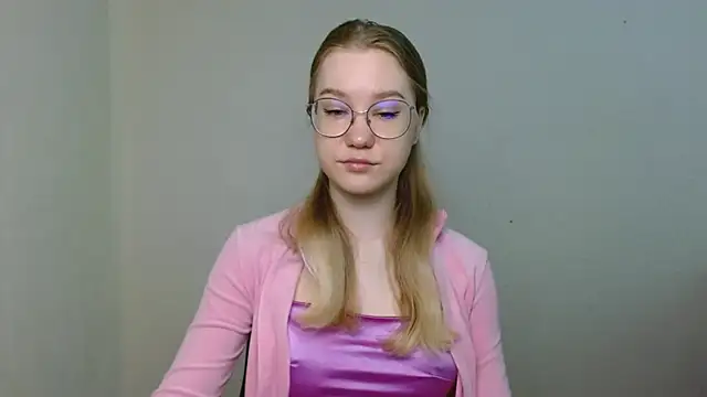 cindi hot online show from 03-30-26, 09:32