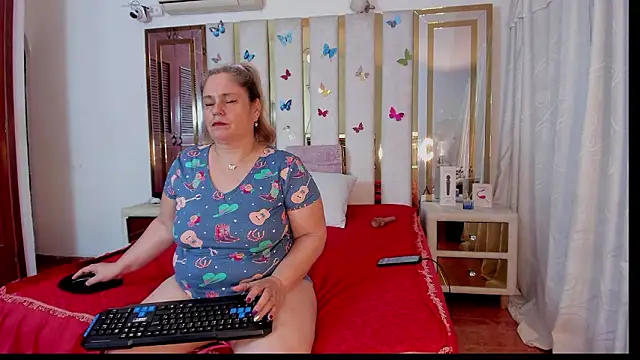 AnyelaGitanaMature online show from 02-03-26, 03:04