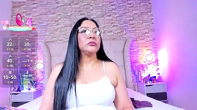 Gina Myers online show from 11-29-25, 03:37