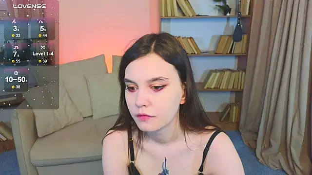 SusieMorris online show from 02-08-25, 02:47