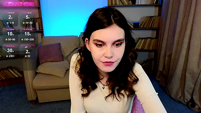 SusieMorris online show from 02-18-25, 01:32