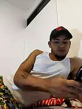 Snapshot of sexylatino22 chatting on 01-03-25, 03:49 sexylatino22 online show from 01-03-25, 03:49