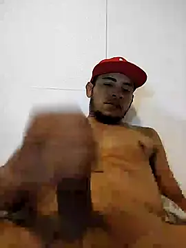 Snapshot of sexylatino22 chatting on 01-09-25, 07:10 sexylatino22 online show from 01-09-25, 07:10