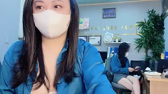 Bamboo Swetie online show from 12-22-24, 03:11