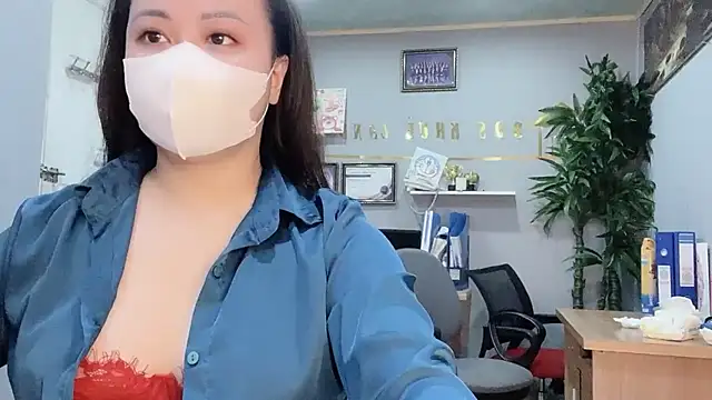 Bamboo Swetie online show from 01-21-25, 05:38