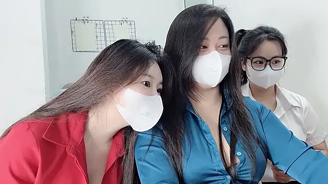 Snapshot of Bamboo_Swetie chatting on 01-17-26, 03:39 Bamboo Swetie online show from 01-17-26, 03:39