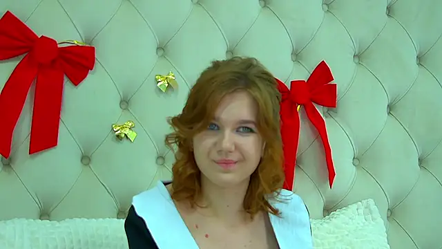 Snapshot of LessySmith chatting on 01-07-25, 07:38 LessySmith online show from 01-07-25, 07:38