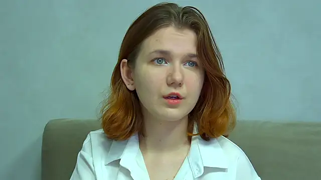 LessySmith online show from 04-12-26, 04:17