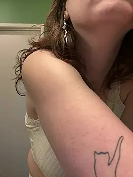 pennybaby133 online show from 02-04-25, 08:28