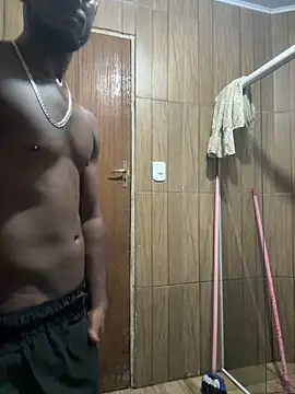 Snapshot of 1bigodinho chatting on 04-27-26, 11:47 1bigodinho online show from 04-27-26, 11:47