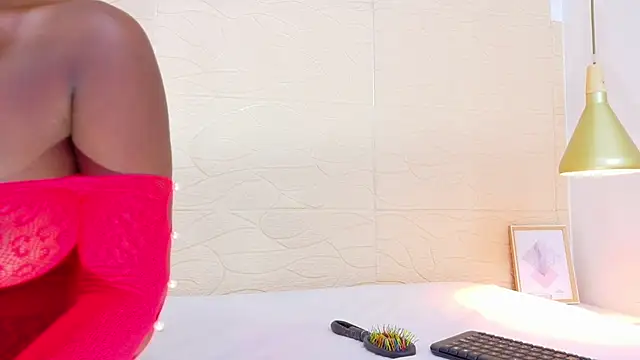 Snapshot of Shamiraa_moore chatting on 03-04-25, 07:43 Shamiraa moore online show from 03-04-25, 07:43