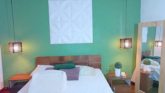 Snapshot of Shamiraa_moore chatting on 11-27-25, 08:11 Shamiraa moore online show from 11-27-25, 08:11