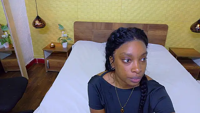 Shamiraa moore online show from 02-21-26, 01:12