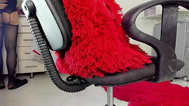 Anthonela Mazaro online show from 12-06-24, 07:32