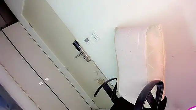 Anthonela Mazaro online show from 12-16-24, 12:16