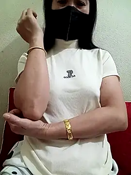 YunLem online show from 02-20-25, 04:14