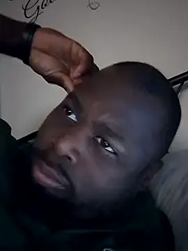 Snapshot of goodboybaddaddy chatting on 01-11-25, 04:36 goodboybaddaddy online show from 01-11-25, 04:36