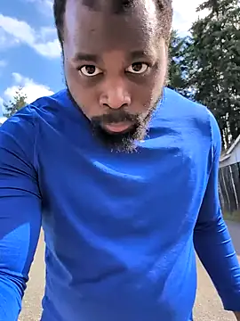 Snapshot of goodboybaddaddy chatting on 09-25-25, 07:17 goodboybaddaddy online show from 09-25-25, 07:17