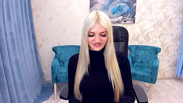 SelenaeMoore online show from 01-26-25, 08:02