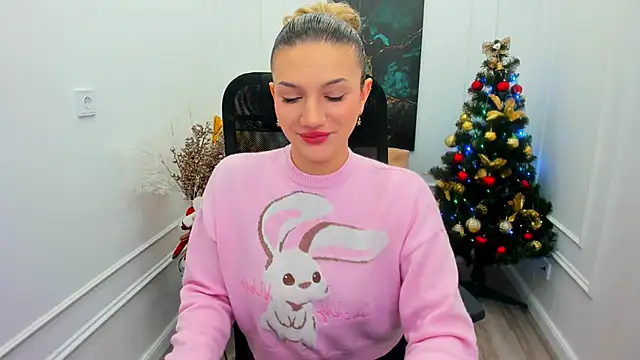 SelenaeMoore online show from 12-05-25, 03:26