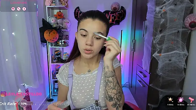 Layla castilloo online show from 11-03-25, 02:18