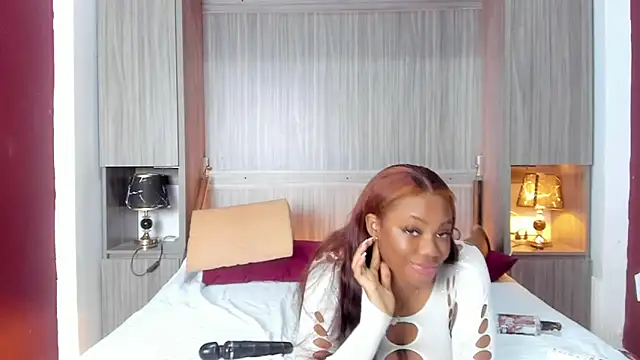 KendallRosse1 online show from 01-14-25, 06:07