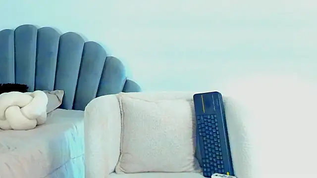 Paulina Monroy online show from 03-25-26, 02:50