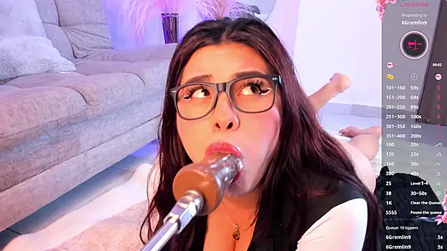 Snapshot of Danna_adams01 chatting on 02-08-25, 05:40 Danna adams01 online show from 02-08-25, 05:40