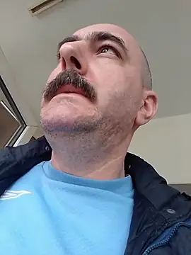 Snapshot of Maryo0001 chatting on 03-19-26, 09:13 Maryo0001 online show from 03-19-26, 09:13