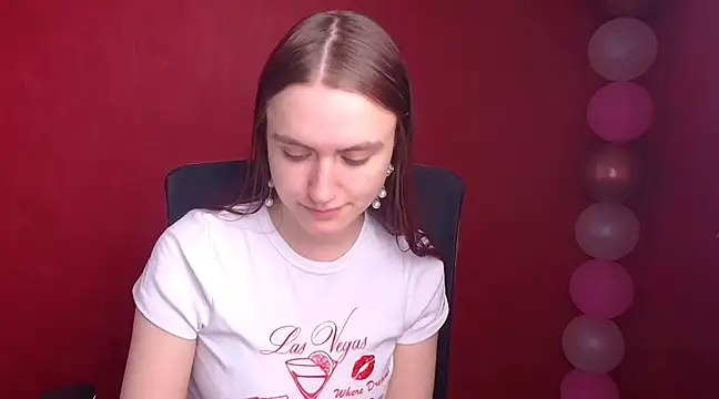 Gabriellagirl online show from 02-18-25, 08:03