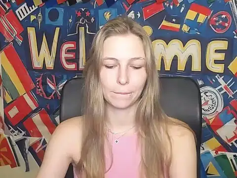 StrangerGi online show from 07-13-26, 06:16