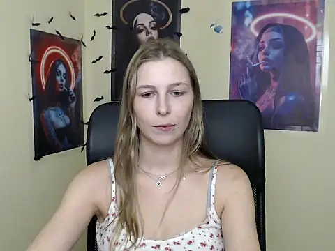 StrangerGi online show from 07-14-26, 10:21