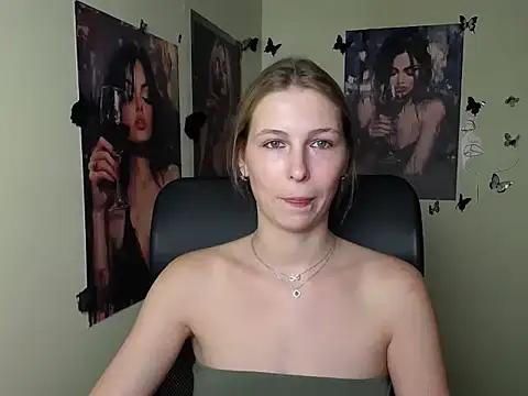 StrangerGi online show from 07-17-26, 11:39