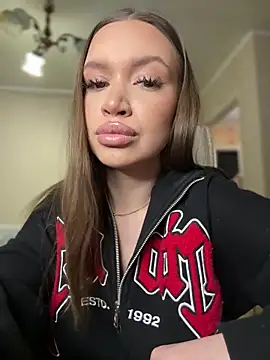 Snapshot of bunnyrich chatting on 02-13-26, 08:05 bunnyrich online show from 02-13-26, 08:05