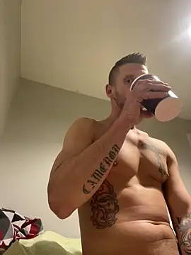 Snapshot of Camcam21 chatting on 03-17-25, 11:21 Camcam21 online show from 03-17-25, 11:21